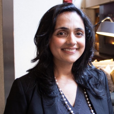 Mansi Masters' headshot